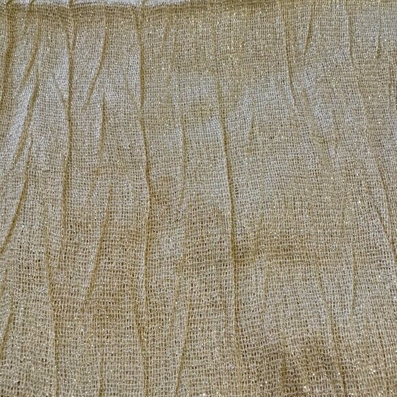 Cruise Club Lurex Infinity Scarf Gold Shimmer NWT - Picture 6 of 9